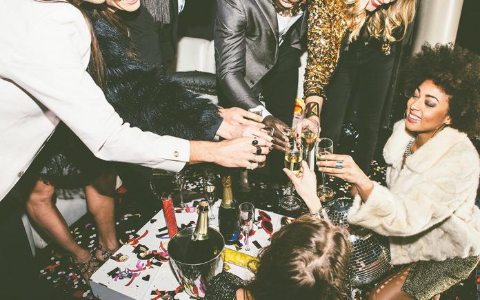 How to Not Overspend When You Go Out