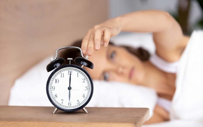 https://www.degrees.email/blog/does-hitting-snooze-make-you-more-tired/ https://www.degrees.email/blog/does-hitting-snooze-make-you-more-tired/