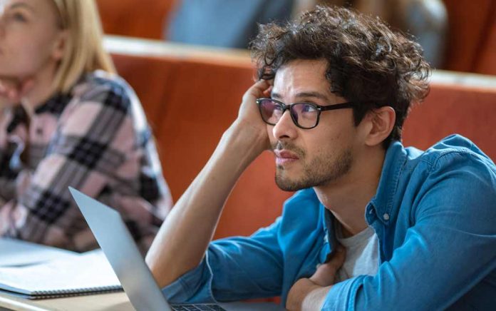 Is-Rate-My-Prof-Giving-You-Biased-Advice https://www.chronicle.com/blogs/next/2013/05/19/graduation-rates-flawed-as-a-measure-of-colleges-but-still-useful/
